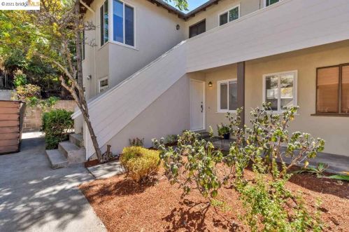 1735 Spruce St, Berkeley, CA 94709-1723