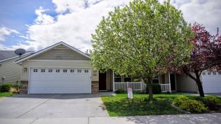1521 Drucker Ln, Meridian ID  83642-5837 exterior