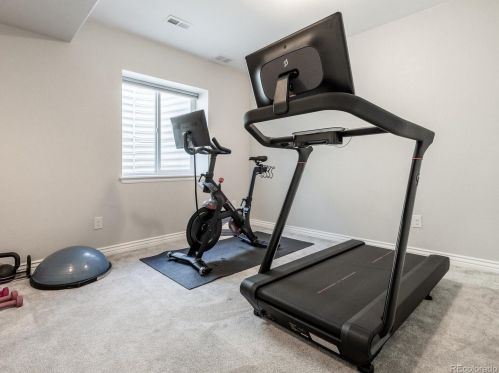 11937 Lake Ct, Englewood CO  80111-5291 exterior