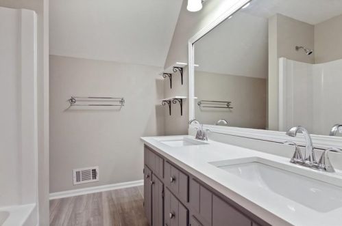 1213 Haven Brook Way, Atlanta GA  30319-2673 exterior