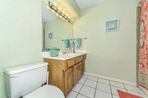 413 Thistle Dr, Garland TX 75043-3236 exterior