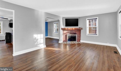 131 Keesey St, York, PA 17402-2310