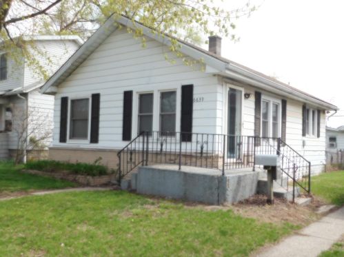 6639 Alexander Ave, Hammond IN  46323-1515 exterior