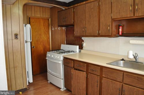 4315 Cheltenham Ave, Philadelphia, PA 19124-1415