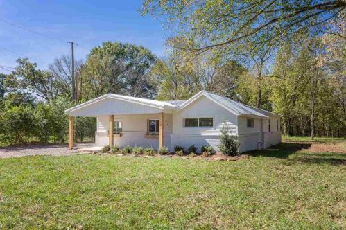 727 Neighborhood Rd, Chattanooga, TN 37421-4233