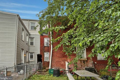 225 Juniata St, Lancaster PA  17602-4515 exterior