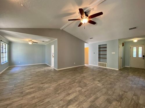 4312 Clarno Dr, Austin TX  78749-3143 exterior