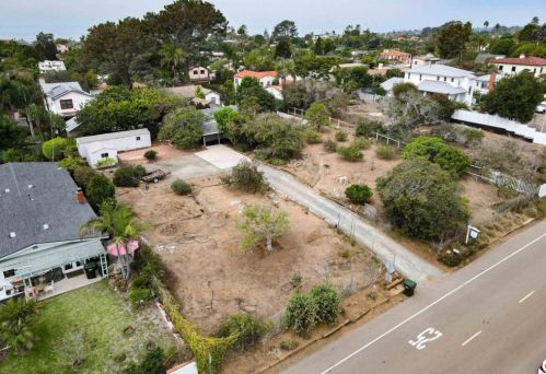 936 Devonshire Dr, Encinitas, CA 92024-4553