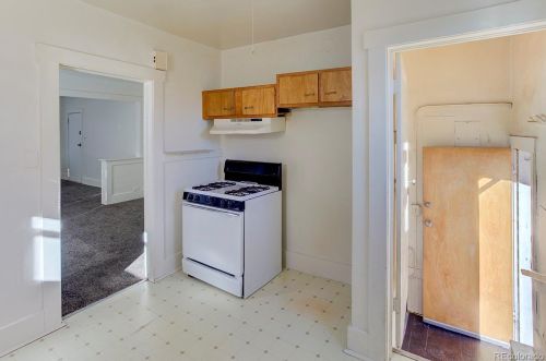 2260 Downing St, Denver CO  80205-5235 exterior