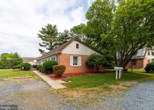 313 Farm Ln, Aberdeen, MD 21001-1947