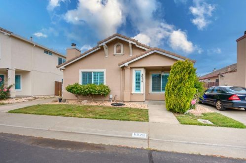 8928 Cypress View Way, Elk Grove, CA 95758-6311