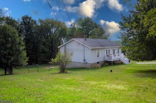 12 Rutgers Rd, Wantage, NJ 07461-2917