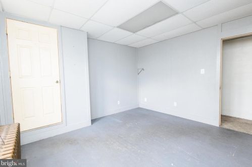 841 Lalor St, Trenton NJ  08610-6556 exterior