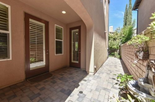 59 Winding Way, Irvine CA 92620-3415 exterior