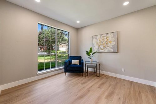 10209 Broomflower Dr, Austin TX  78739-1448 exterior