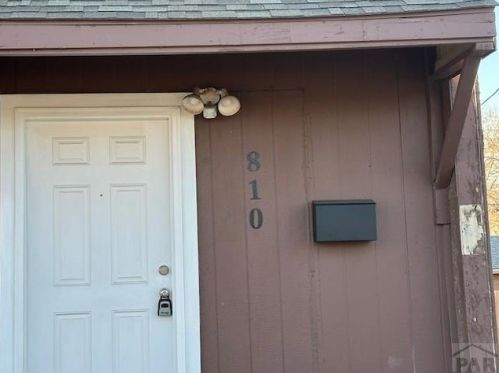 810 8th St, Pueblo, CO 81001-3533