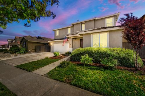 12058 Country Garden Dr, Rancho Cordova, CA 95742-8113