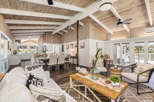 5009 Poola St, Honolulu HI  96821-1533 exterior