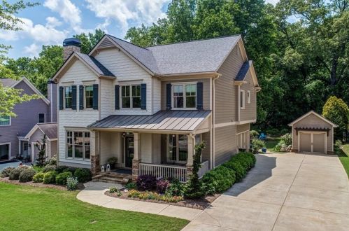 316 Carmichael Cir, Holly Springs, GA 30115-6863