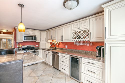 5128 Sayre Ave, Chicago, IL 60656-3713