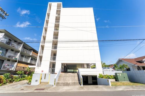 1718 Anapuni St, Honolulu HI  96822-4483 exterior