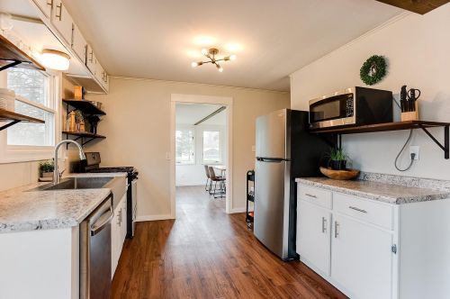 2120 Dorothy Ave, Saint Paul MN  55110-4718 exterior