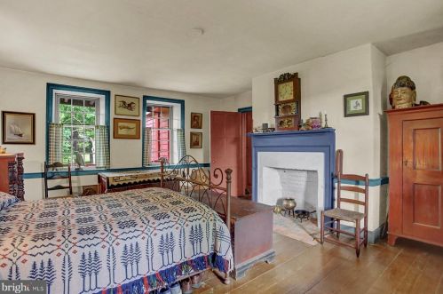 1917 Walnut Bottom Rd, Carlisle PA  17015-9624 exterior