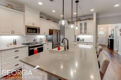 1201 Carriage Ridge Dr, Reynolds Plantation GA  30642-5494 exterior