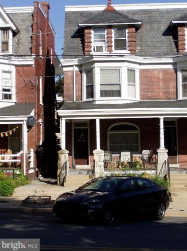 407 College Ave, Lancaster, PA 17603-3319