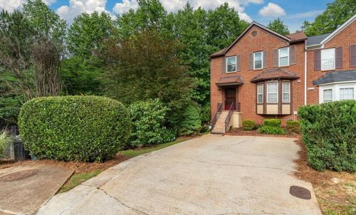 3590 Regency Park Dr, Duluth, GA 30096-3818