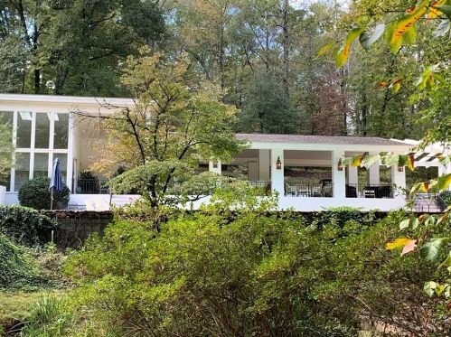 204 Promised Land Rd, Meeting Street, SC 29824-3311
