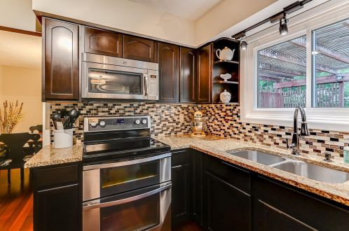 1810 Evergreen Ct, Saint Paul MN  55125-2301 exterior