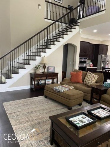 210 Johnston Farm Ln, Holly Springs, GA 30188