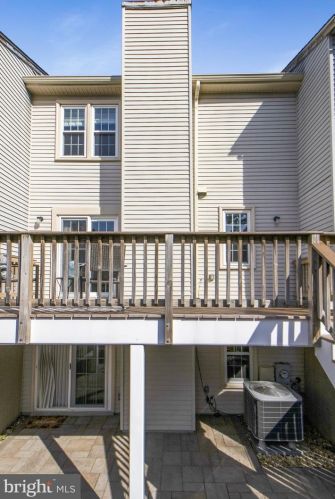 2017 Featherwood St, Silver Spring MD 20904-6643 exterior