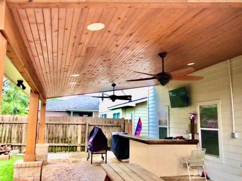 5007 Willow Point Dr, Conroe TX  77303-3078 exterior
