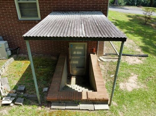 2330 Hi Roc Rd, Conyers GA  30012-2540 exterior