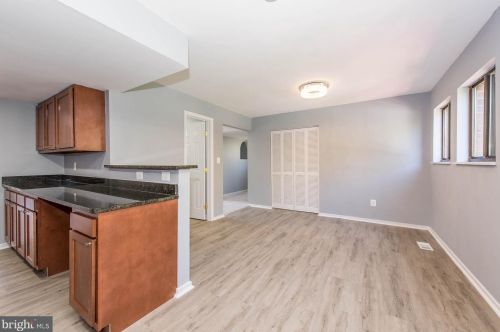 5612 Thicket Ln, Columbia MD  21044-2527 exterior