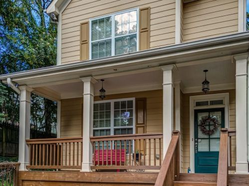 1886 Marietta Rd, Atlanta GA  30318-2764 exterior