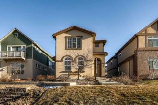 9561 5th Ave, Denver, CO 80226-1016
