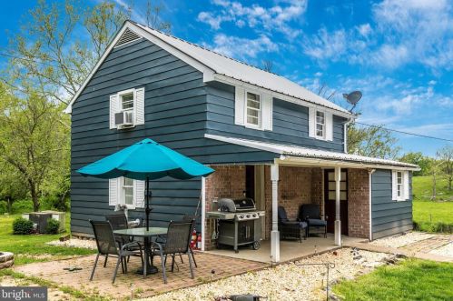 15820 Falling Waters Rd, Williamsport, MD 21795-2101