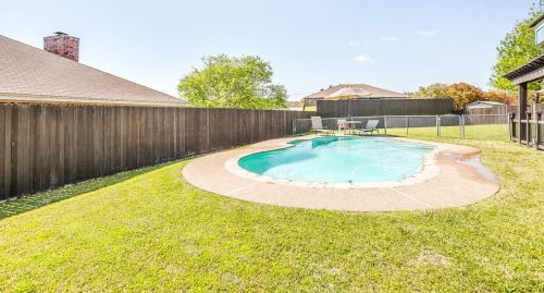 10201 Maverick Dr, Fort Worth TX  76108-4059 exterior