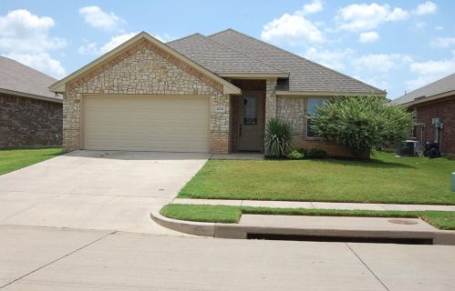 4212 Jasper Ln, Granbury TX  76049-6605 exterior