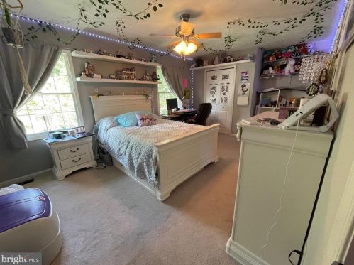 5379 5 Fingers Way, Columbia, MD 21045-2352