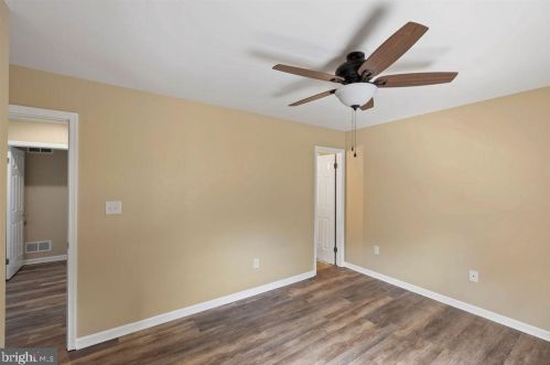 512 Poplar St, Hanover PA 17331-4928 exterior