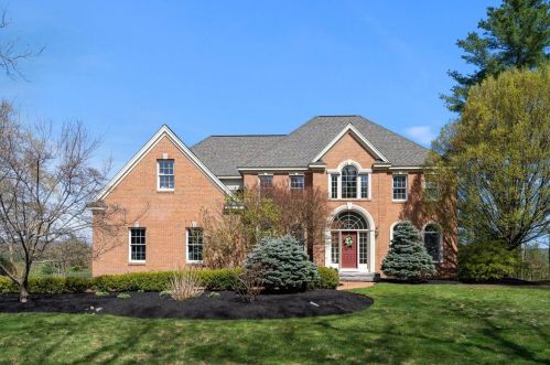 40 Long Hill Rd, Hollis, NH 03049-5954