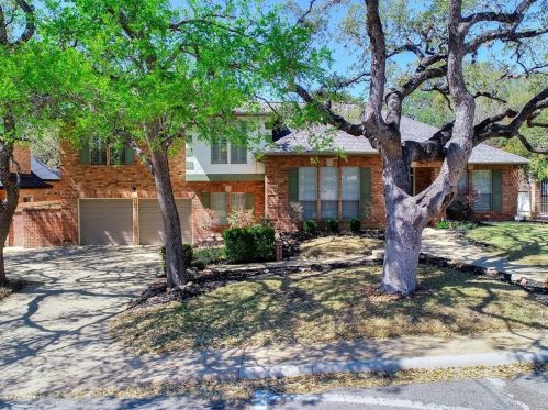 3 Inwood Blf, San Antonio, TX 78248-1625