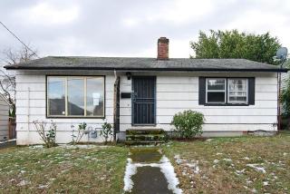 7804 Hawthorne Blvd, Portland, OR 97215-3644