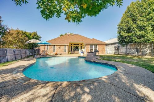 7133 Summerset Dr, Fort Worth TX  76126-4534 exterior
