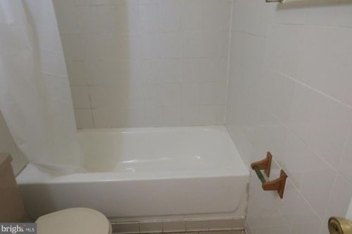 15253 Lodge Ter, Woodbridge VA  22191-3805 exterior