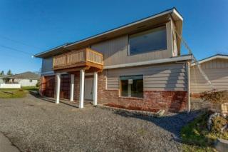 2295 Ferndale Ter, Ferndale, WA 98248-9278
